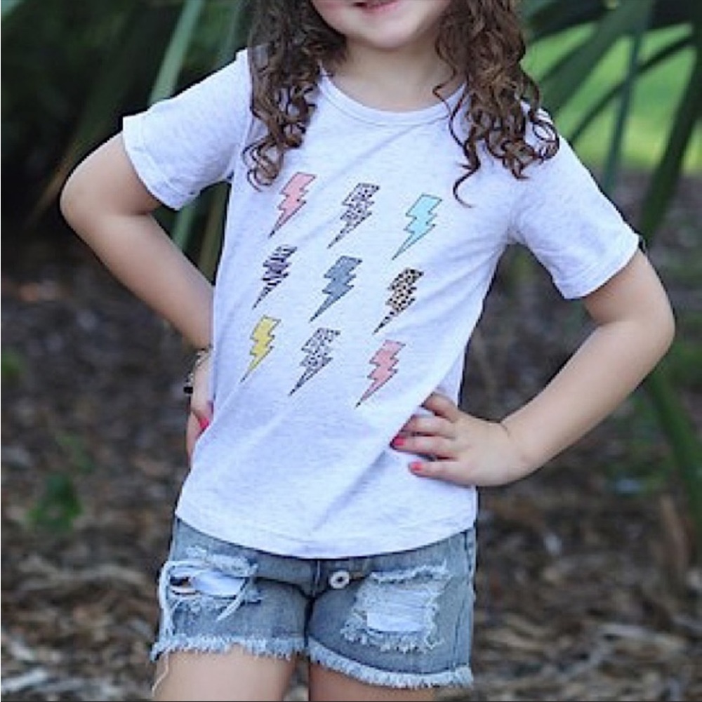 ⚡️LIGHTNING BOLT GRAPHIC TEE⚡️